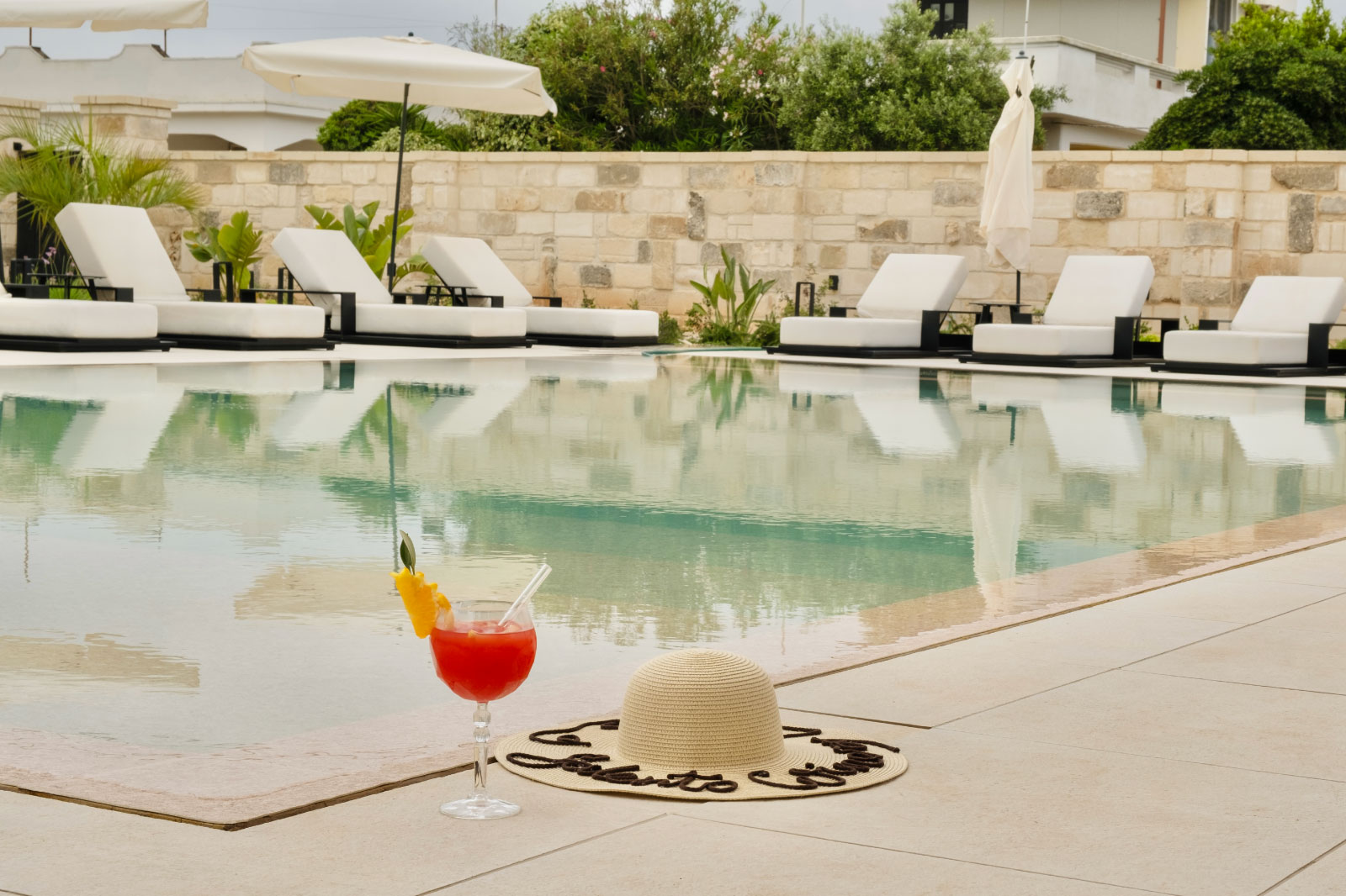 Poolside at Salento Winery Lodge